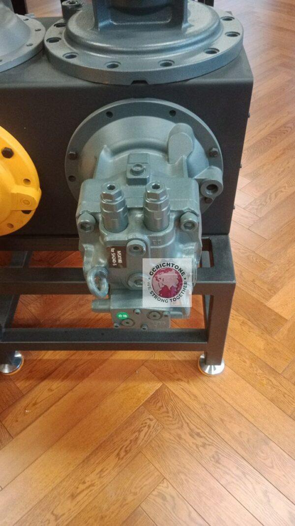 Гидромотор поворота Sumitomo SH240-5 M5X180CHB-12A-99A Гидромотор поворота Sumitomo SH240-5 M5X180CHB-12A-99A